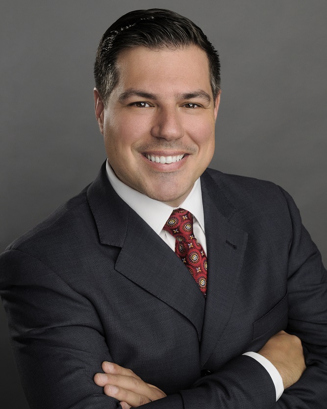 Alex Dominguez '01